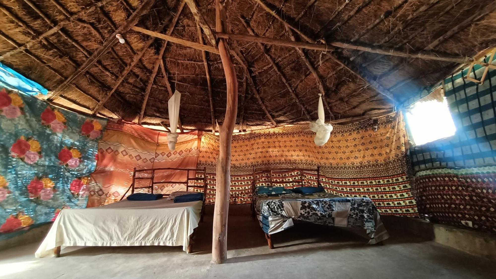 Campement Kaymba Lodge Kachiouane エクステリア 写真